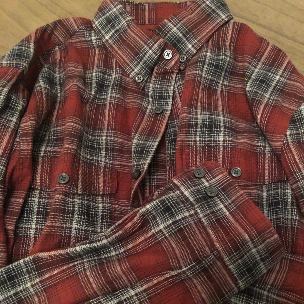 NWT Mens Express Red and Black Flannel Button Down - Size Large